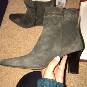 Salvatore Ferragamo heeled booties